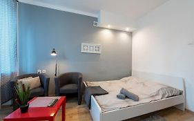 Cosy Studio In University District-Free Parking With Gate!